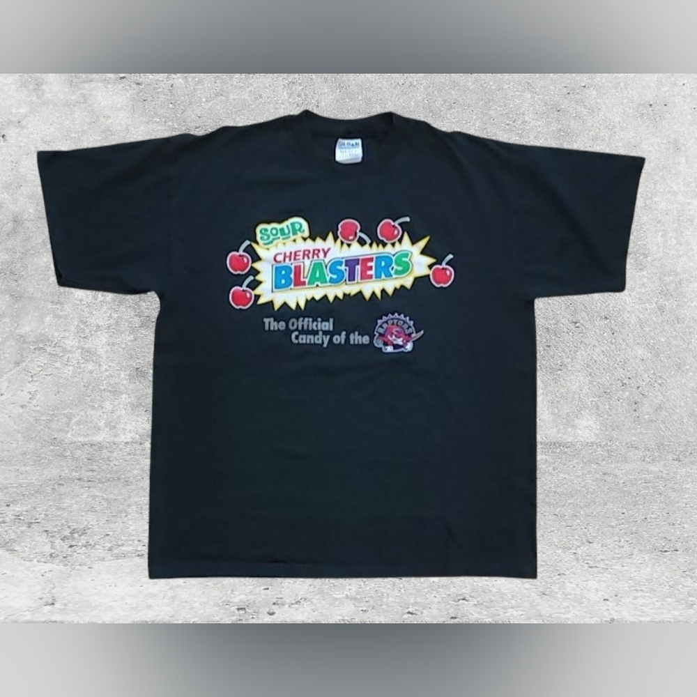 VTG Y2K NBA Toronto Raptors Sour Cherry Blasters Tee Size (XL)